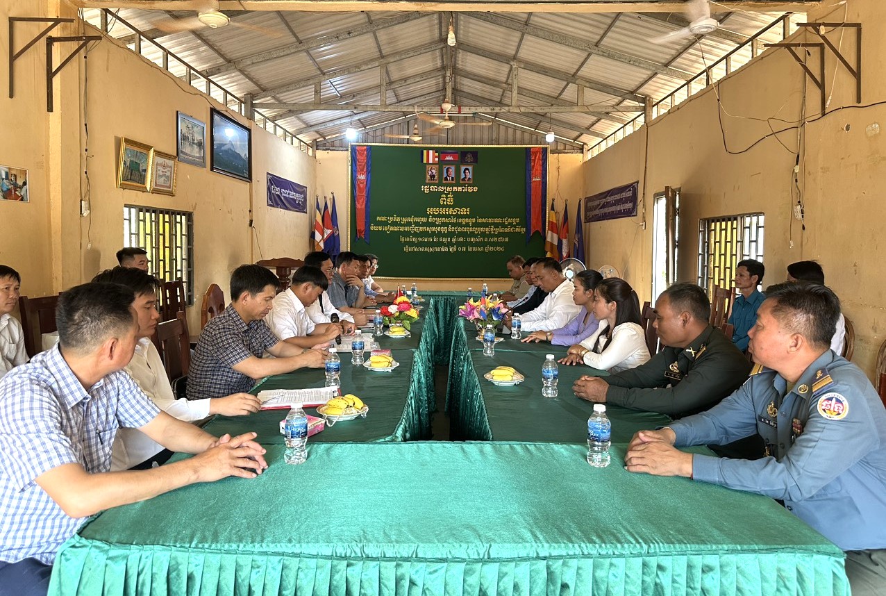 Lãnh đạo huyện Sa Thầy thăm, chúc Tết cổ truyền Chol Chnam Thmay của nhân dân Vương quốc Campuchia
