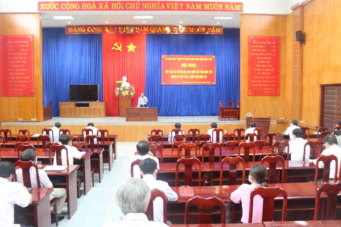 Đoàn đại biểu Quốc hội tỉnh tiếp xúc cử tri huyện Sa Thầy