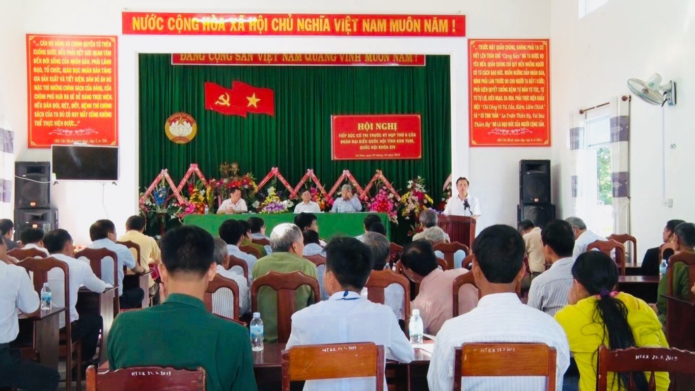 Đoàn Đại biểu quốc hội tỉnh TXCT tại xã Sa Sơn huyện Sa Thầy
