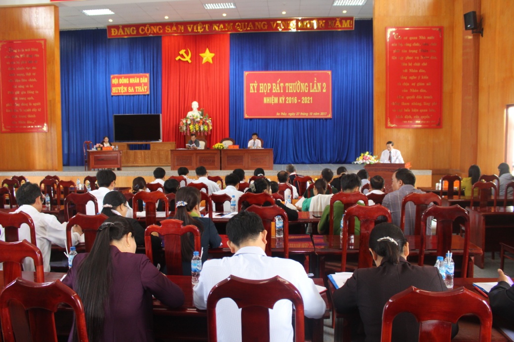 Hội đồng nhân dân huyện Sa Thầy tổ chức kỳ họp bất thường lần hai