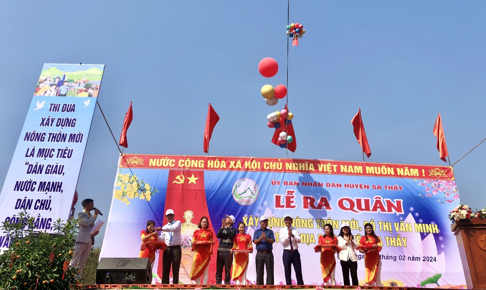 Phó Bí thư Thường trực Tỉnh ủy dự Lễ ra quân đầu năm 2024 tại xã Ya Xiêr, huyện Sa Thầy